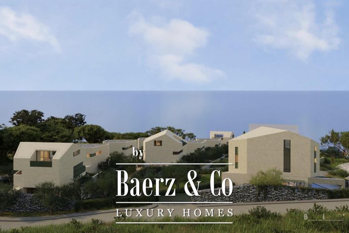 Image No.12-4 Bed Townhouse for sale