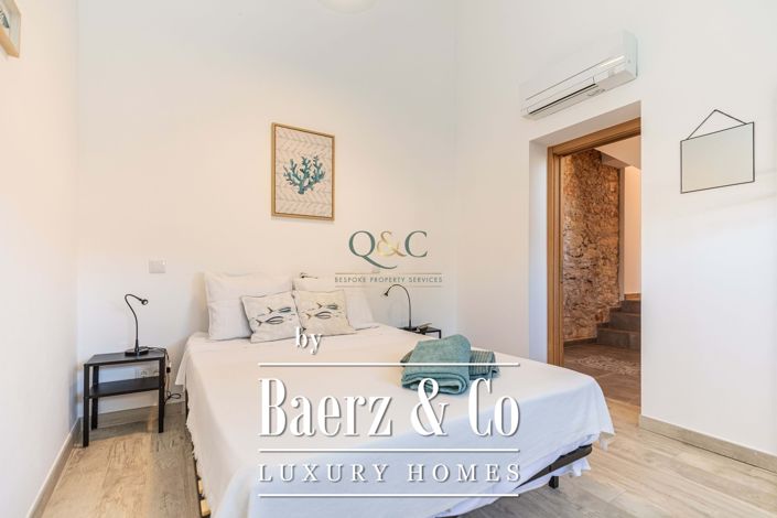 Image No.12-3 Bed Villa for sale