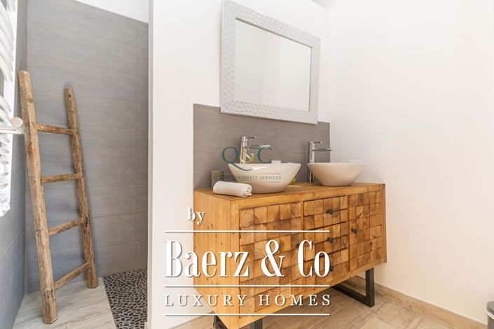 Image No.14-3 Bed Villa for sale