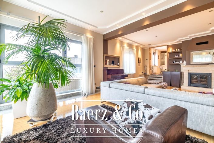 Image No.4-4 Bed Townhouse for sale