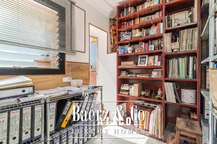 Image No.22-4 Bed Property for sale