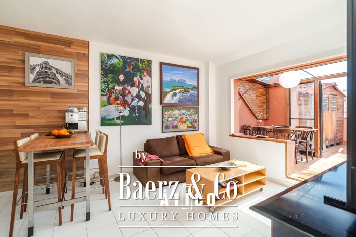 Image No.24-4 Bed Property for sale