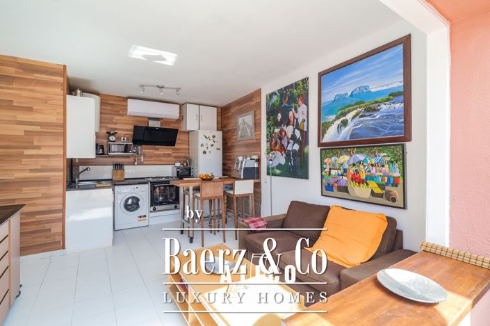 Image No.29-4 Bed Property for sale