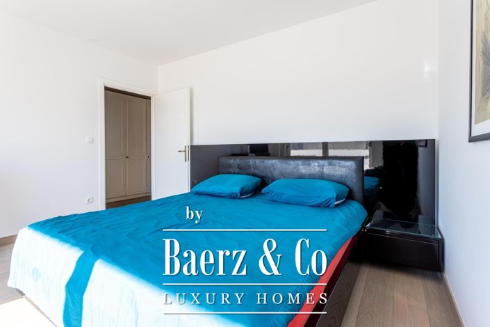 Image No.18-3 Bed Apartment for sale