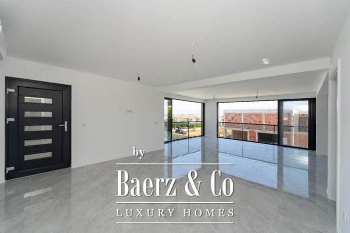 Image No.23-Villa de 10 chambres à vendre à Vir