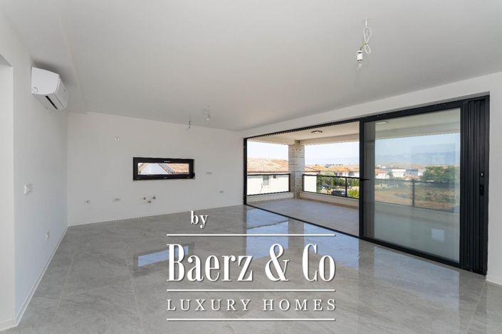 Image No.27-Villa de 10 chambres à vendre à Vir