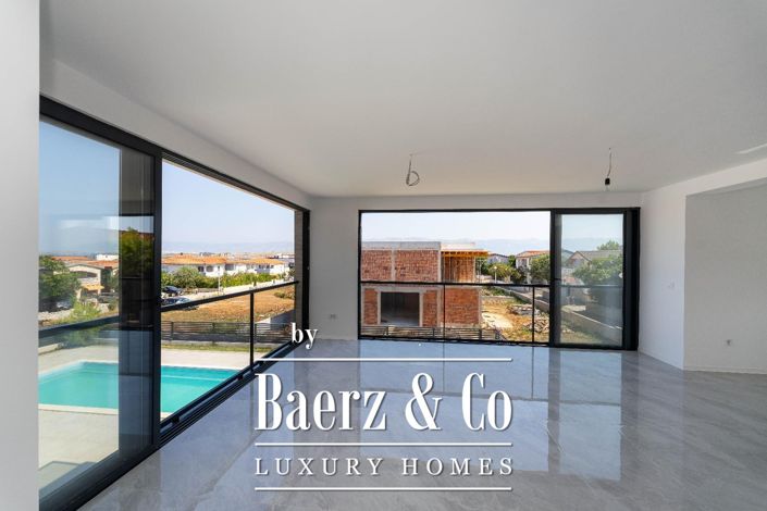 Image No.30-Villa de 10 chambres à vendre à Vir