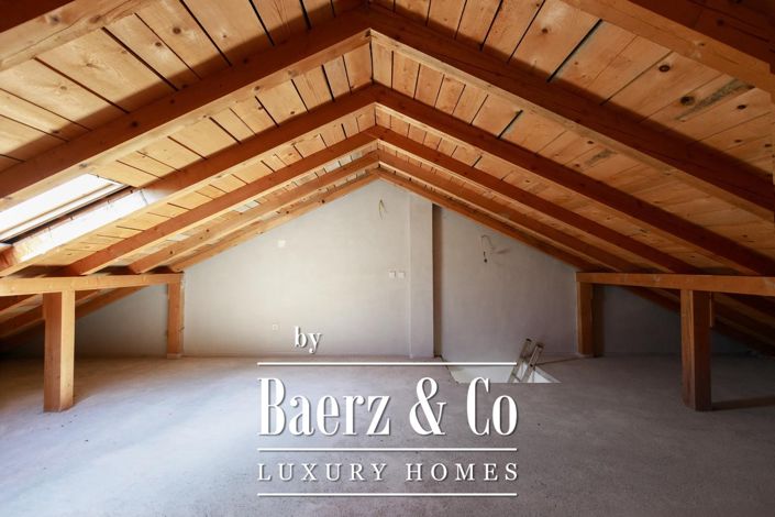 Image No.15-4 Bed Townhouse for sale