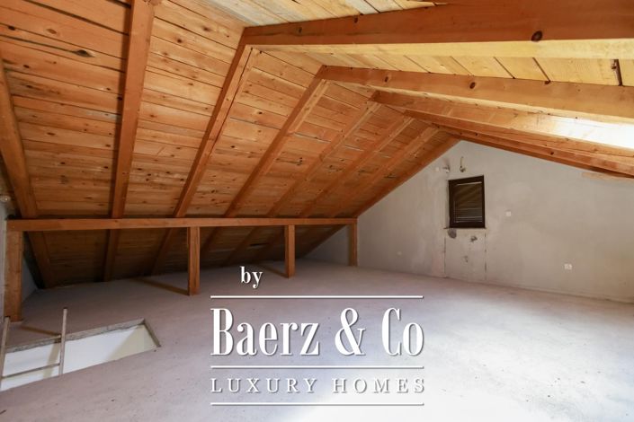 Image No.16-4 Bed Townhouse for sale