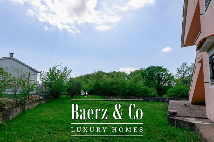 Image No.28-4 Bed Townhouse for sale