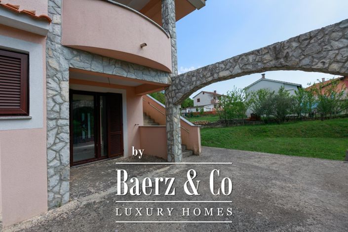 Image No.31-4 Bed Townhouse for sale