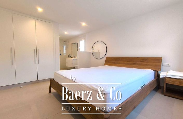 Image No.7-3 Bed Property for sale