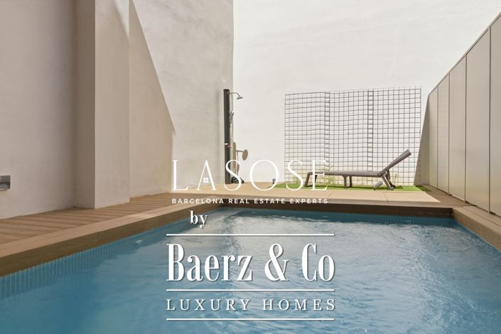 Image No.22-2 Bed Property for sale