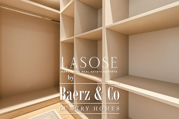 Image No.41-2 Bed Property for sale