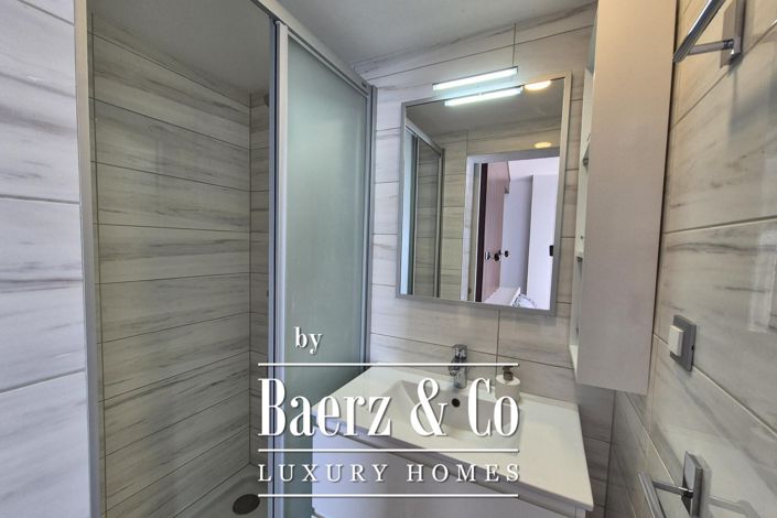 Image No.20-5 Bed Villa for sale