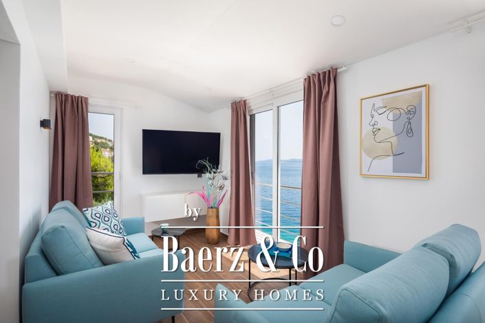 Image No.6-5 Bed Villa for sale