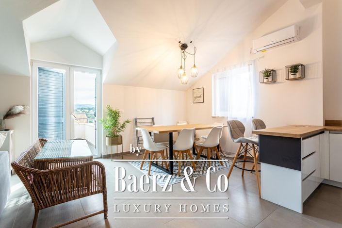 Image No.4-5 Bed Townhouse for sale