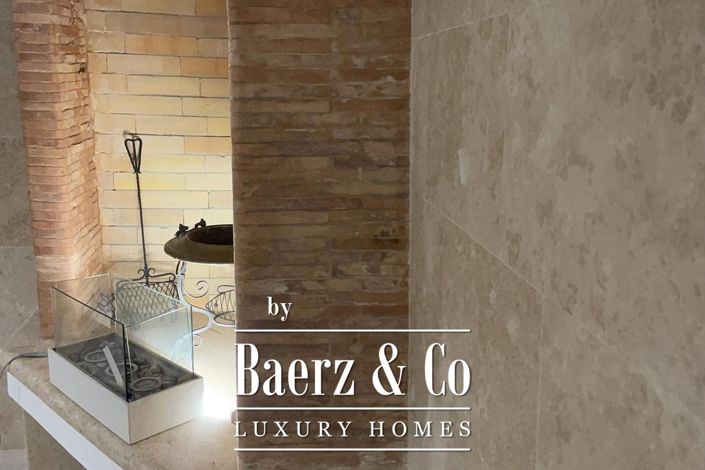 Image No.15-6 Bed Villa for sale