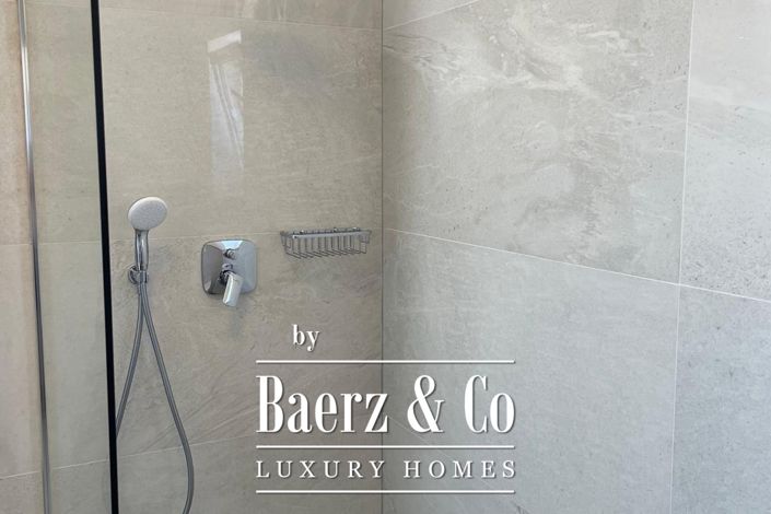 Image No.20-6 Bed Villa for sale