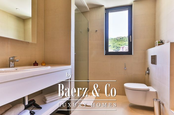 Image No.22-Propriété de 3 chambres à vendre à Budva