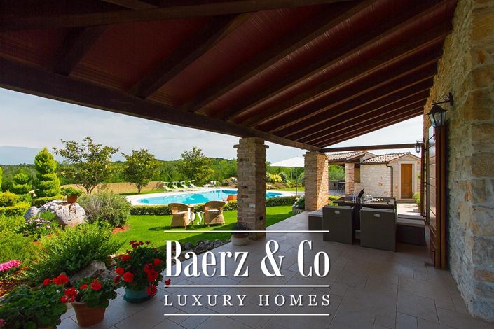 Image No.14-Villa de 5 chambres à vendre à Višnjan