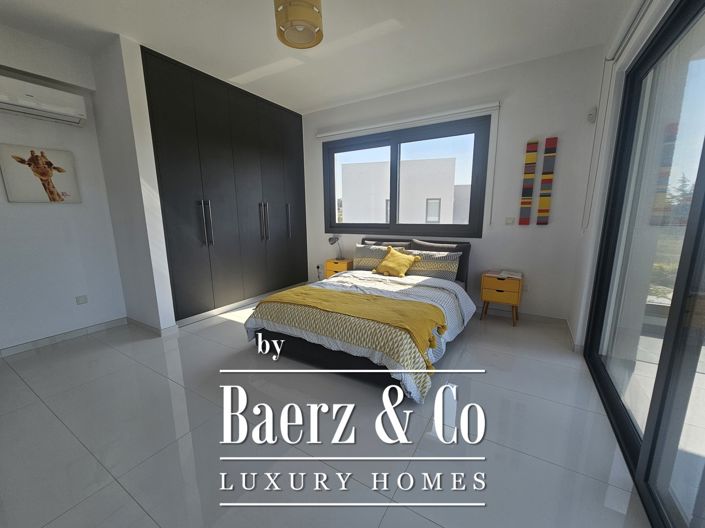 Image No.27-4 Bed Villa for sale