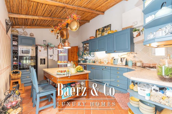 Image No.4-4 Bed Farmhouse for sale