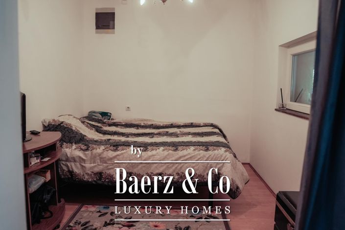 Image No.15-8 Bed House for sale