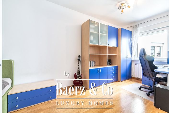 Image No.11-4 Bed Apartment for sale