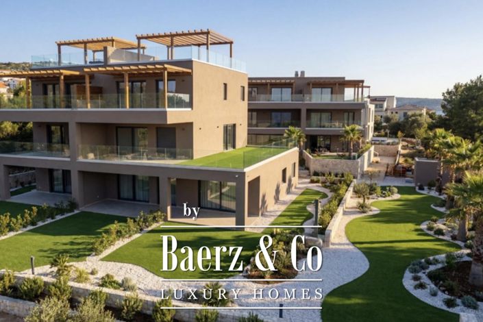 Image No.24-3 Bed Apartment for sale