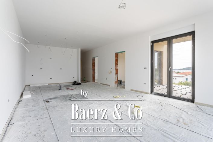 Image No.3-3 Bed Apartment for sale