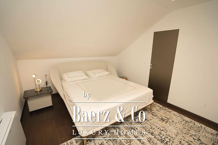 Image No.11-3 Bed Apartment for sale
