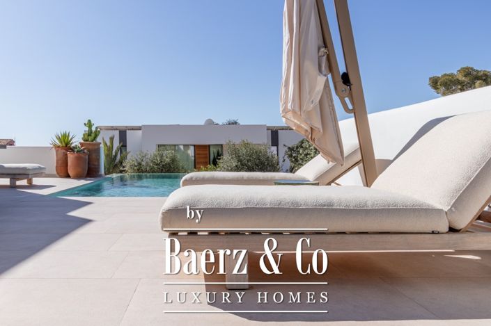 Image No.3-4 Bed Property for sale