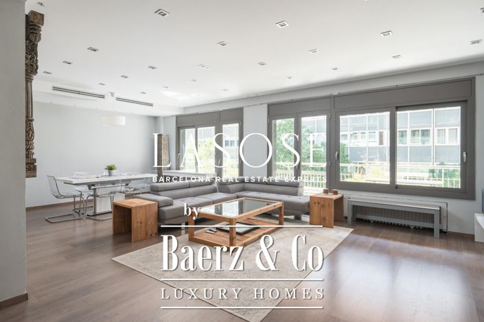 Image No.4-5 Bed Property for sale