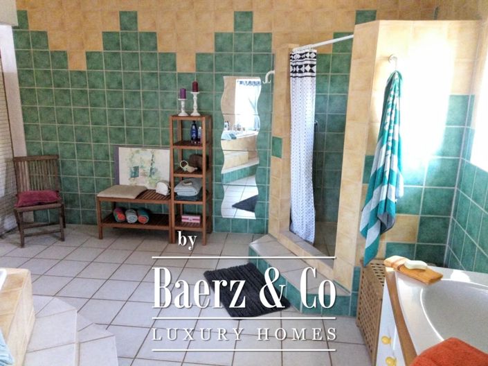 Image No.38-3 Bed Villa for sale