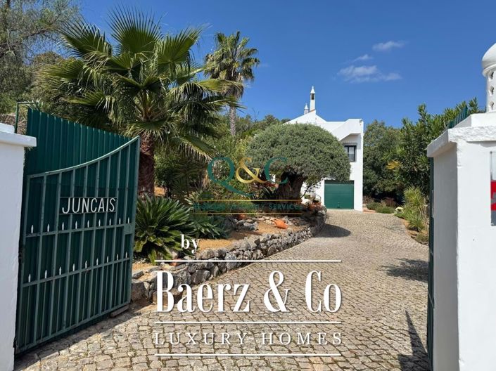 Image No.3-3 Bed Villa for sale
