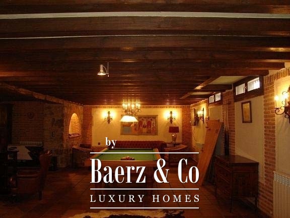 Image No.7-8 Bed Property for sale