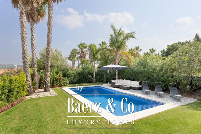 Image No.4-4 Bed Villa for sale