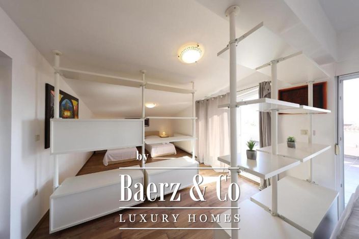 Image No.17-5 Bed Villa for sale