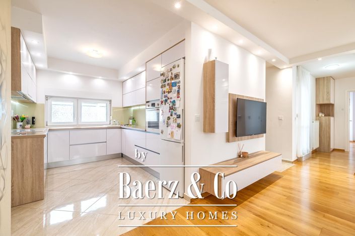 Image No.3-3 Bed Apartment for sale