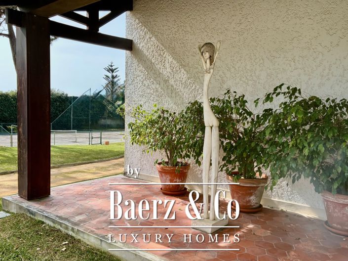 Image No.8-5 Bed Villa for sale