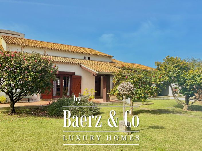 Image No.9-5 Bed Villa for sale