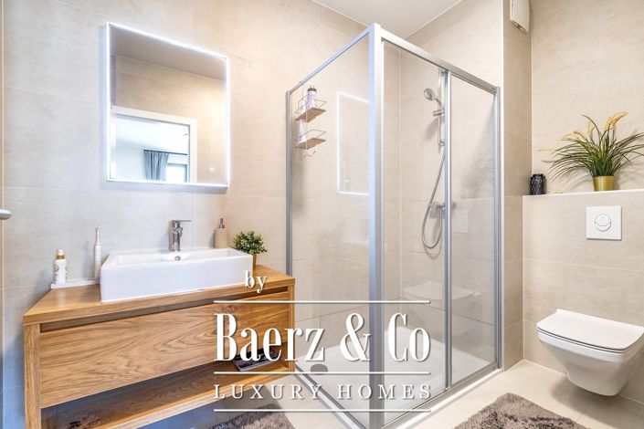 Image No.10-3 Bed Apartment for sale