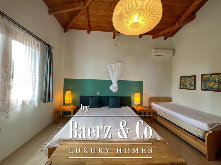 Image No.15-6 Bed Villa for sale