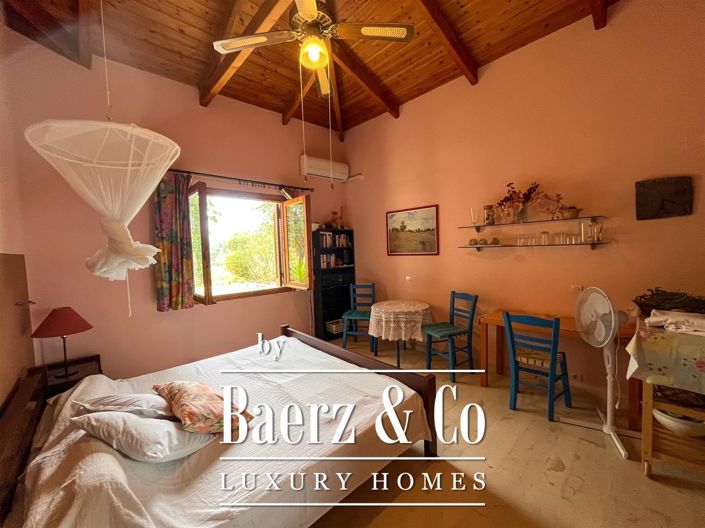 Image No.16-6 Bed Villa for sale