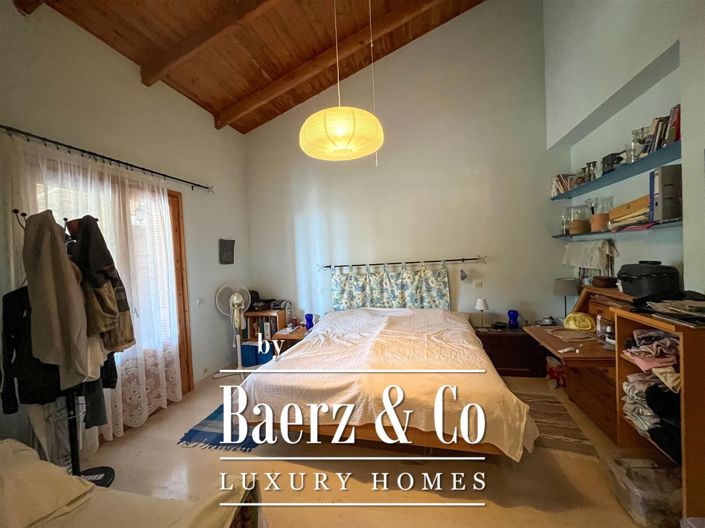 Image No.17-6 Bed Villa for sale