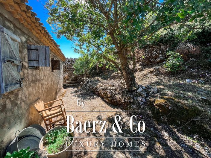 Image No.2-5 Bed Farmhouse for sale