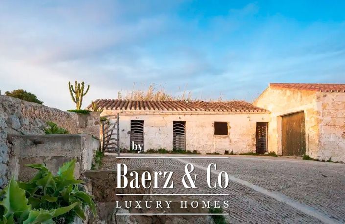 Image No.33-5 Bed Property for sale