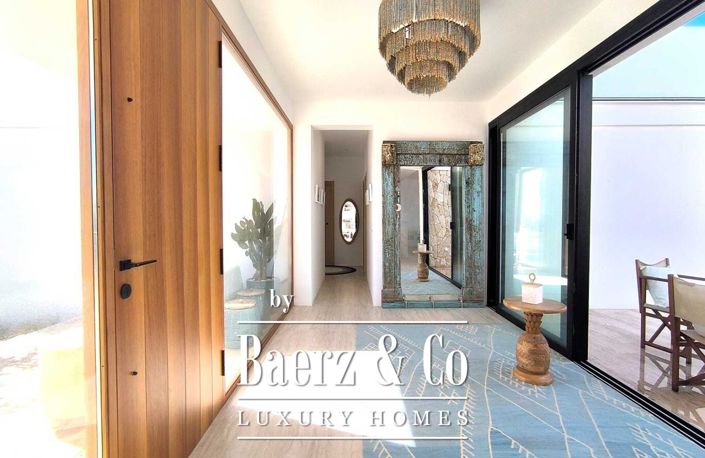 Image No.6-4 Bed Property for sale