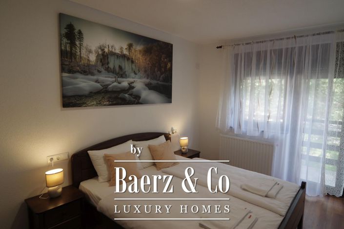 Image No.4-12 Bed Townhouse for sale
